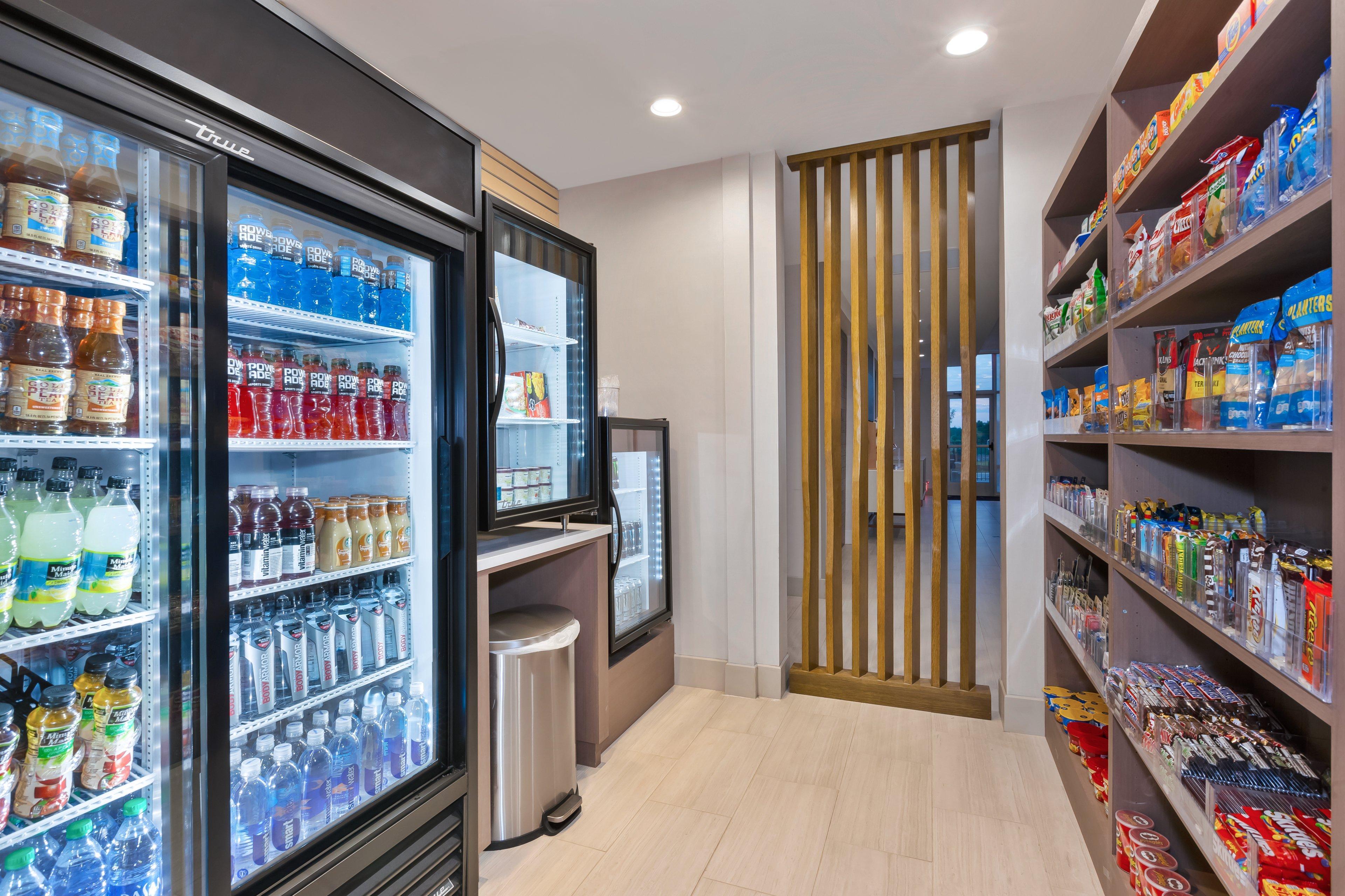 大急流城机场南智选假日套房酒店 外观 照片